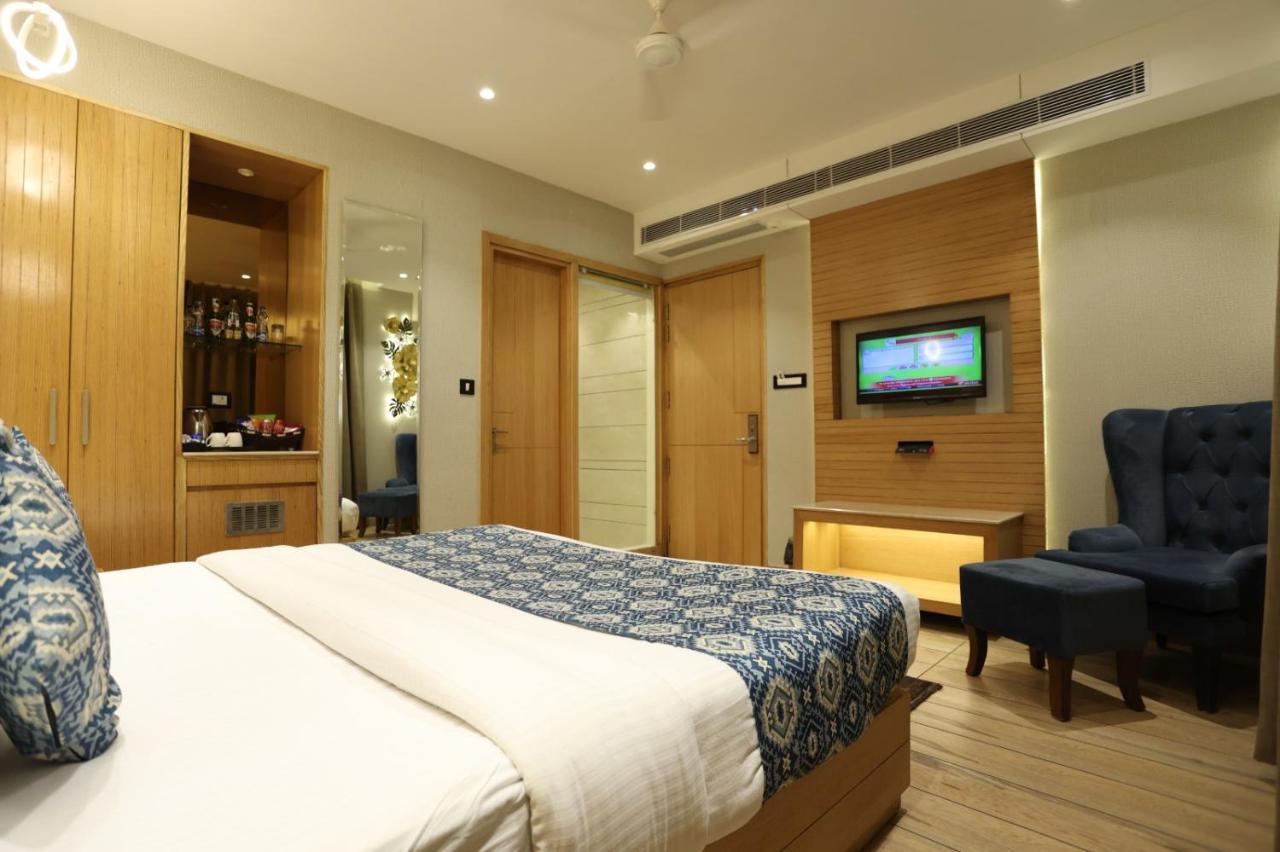 Jrd Luxury-Business Hotel New Delhi Eksteriør bilde